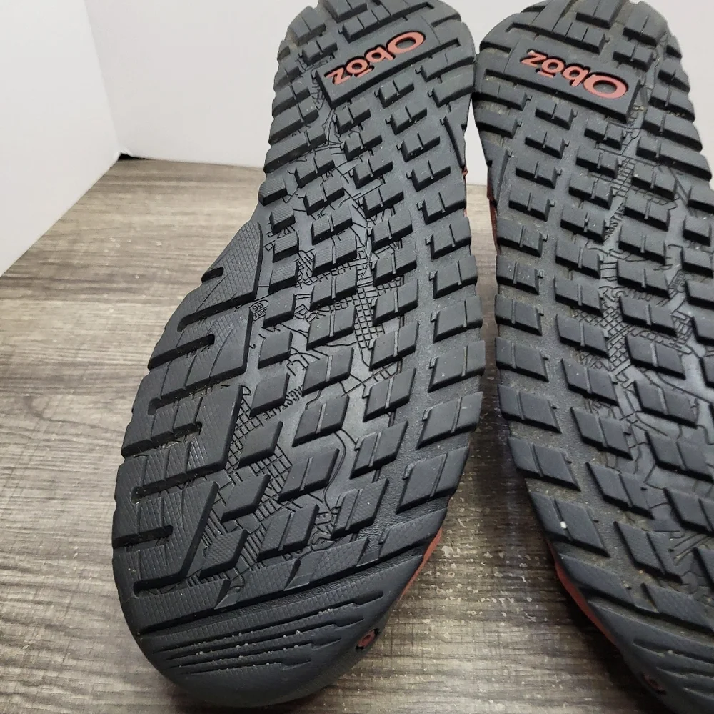 Oboz Footwear gently used